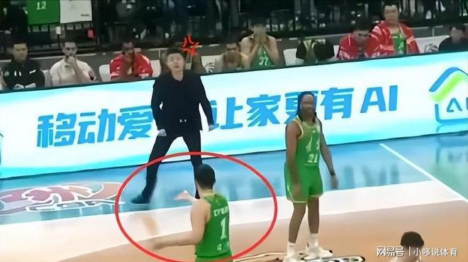 包含雷加利斯濒临降级，主帅呼吁球员加强训练的词条