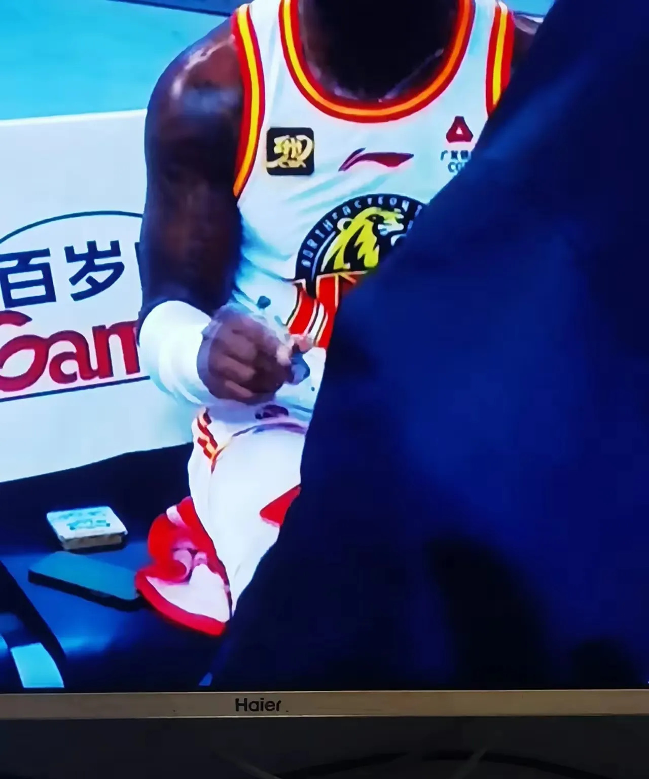 主教练战术调整得当，让球队状态回勇的简单介绍